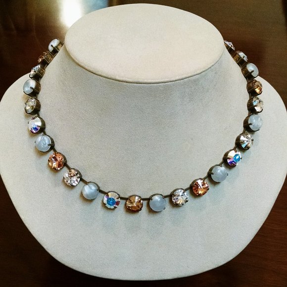 Sabika Retired Classics Vol. 3 Ladies Lunch Manhattan Choker